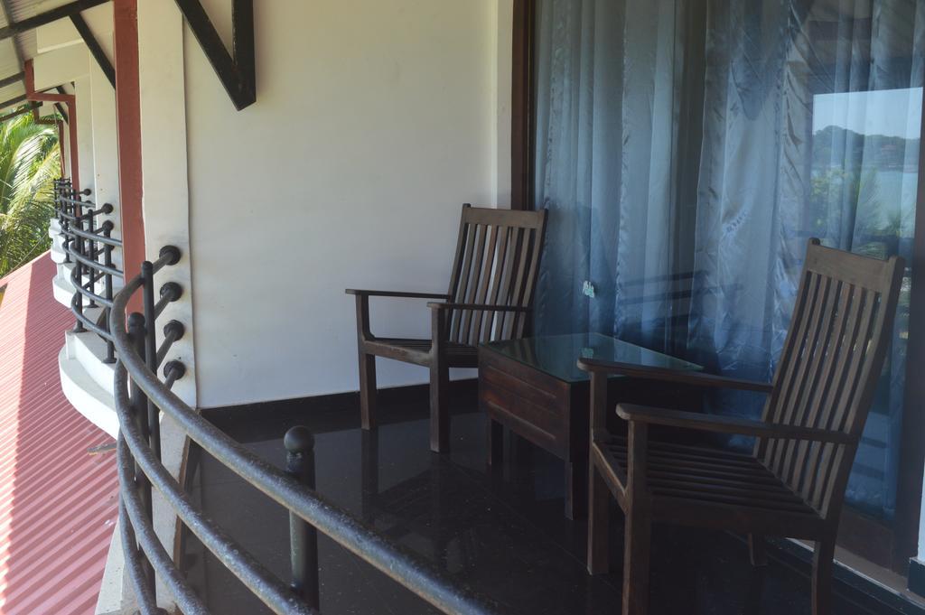 Gayana Guest House Kanattegoda Kültér fotó